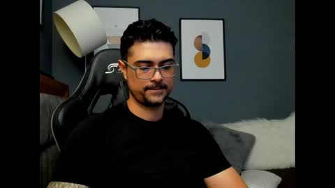 Snapshot of adam_clarke chatting on 05.16.26 adam clarke online show from 05.16.26