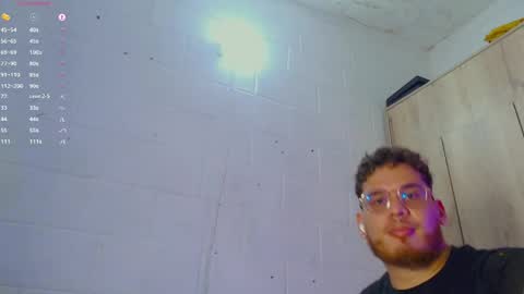 Snapshot of adam_coxxx chatting on 04.10.26 adam_coxxx online show from 04.10.26