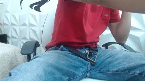 adam_evehotroom online show from 02.15.25