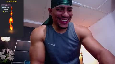 adam_fit19cm online show from 11.07.25