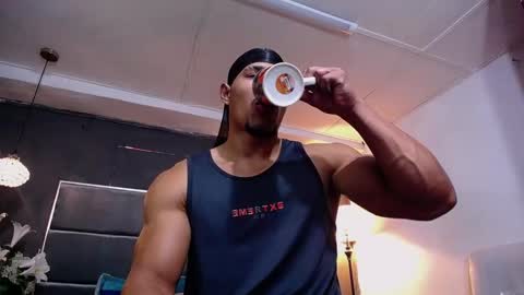 adam_fit19cm online show from 01.14.26