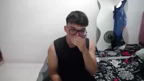 adam_love223 online show from 12.04.24