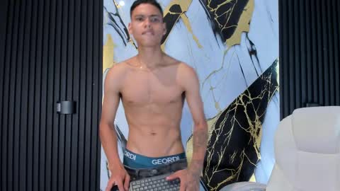 adam_piarse online show from 03.02.25