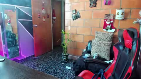 Adam Valencia online show from 01.10.25