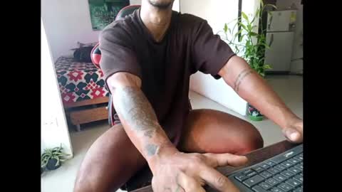 Snapshot of adam_valencia chatting on 06.16.26 Adam Valencia online show from 06.16.26