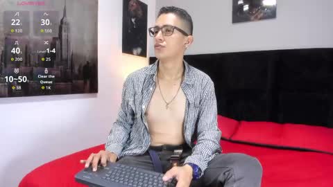 adam_walker_1 online show from 05.12.26