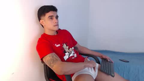 Snapshot of adama_soa chatting on 09.24.25 Hello guys excuse my absence I will be absent for several days for health reasons I hope you understand thank you very much. online show from 09.24.25