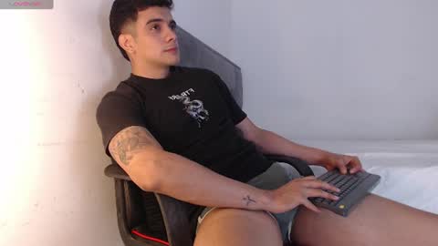 Snapshot of adama_soa chatting on 07.11.26 Hello guys excuse my absence I will be absent for several days for health reasons I hope you understand thank you very much. online show from 07.11.26