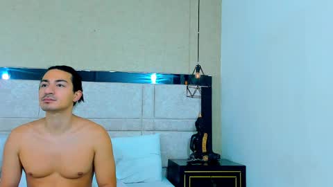 adam and Sara online show from 04.08.26