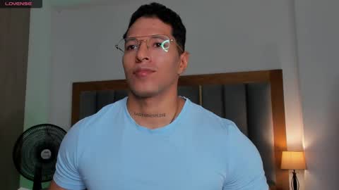 adambrocs1 online show from 03.07.25