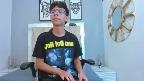 Adams Bobby online show from 11.24.25