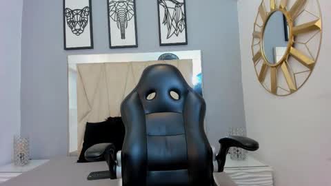 Adams Bobby online show from 03.14.26