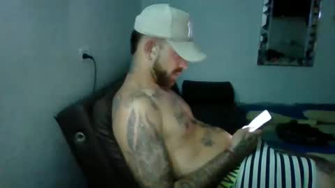 Snapshot of adan_carter chatting on 11.20.25 adan_carter online show from 11.20.25