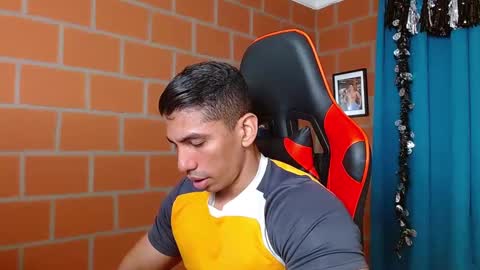 Snapshot of adan_sin1 chatting on 01.02.25 Adan Sin online show from 01.02.25