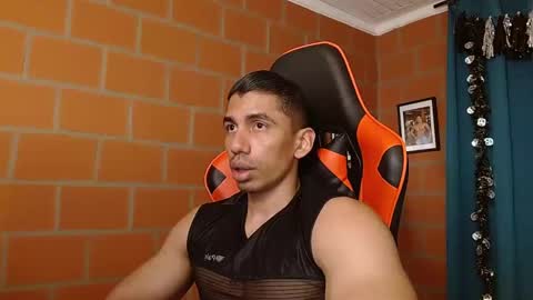 Snapshot of adan_sin1 chatting on 01.15.25 Adan Sin online show from 01.15.25