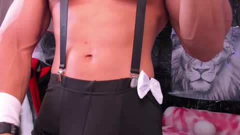 Snapshot of adan_sin1 chatting on 10.31.25 Adan Sin online show from 10.31.25