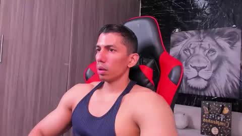 Snapshot of adan_sin1 chatting on 11.16.25 Adan Sin online show from 11.16.25