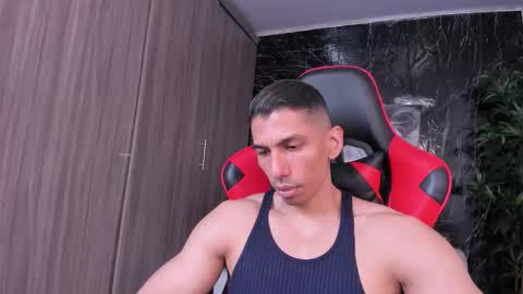 Snapshot of adan_sin1 chatting on 04.20.26 Adan Sin online show from 04.20.26