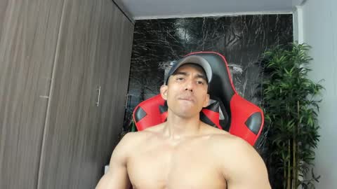 Snapshot of adan_sin1 chatting on 05.31.26 Adan Sin online show from 05.31.26