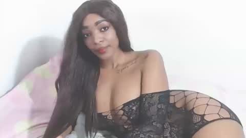 Snapshot of adara_cooper22 chatting on 10.17.25 Adara Cooper online show from 10.17.25
