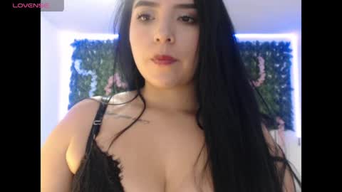 Snapshot of adara_cute_69 chatting on 04.18.26 Adara online show from 04.18.26