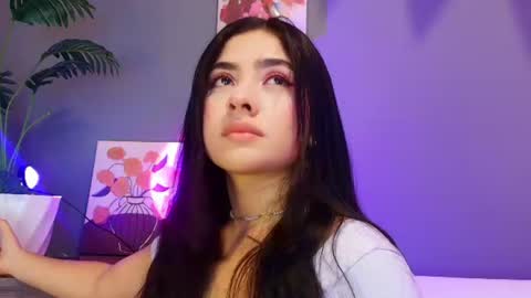 Snapshot of adara_johnson_ chatting on 07.17.26 Adara Johnson online show from 07.17.26