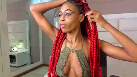 Snapshot of adarasmiith chatting on 02.05.26 adarasmiith online show from 02.05.26