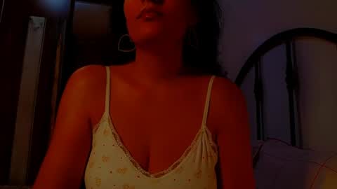 amy        online show from 08.08.26
