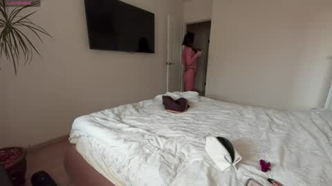 Sabi online show from 03.31.26