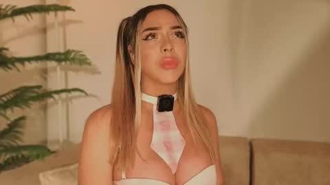 A D D I S O N  online show from 10.09.25