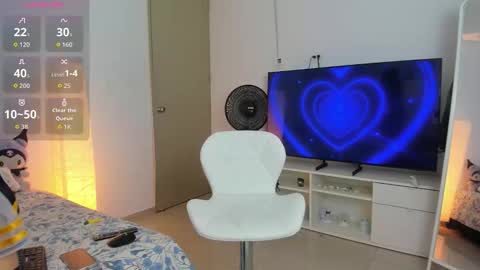 Snapshot of addison_sparkle chatting on 09.24.25 .. .. independent model online show from 09.24.25