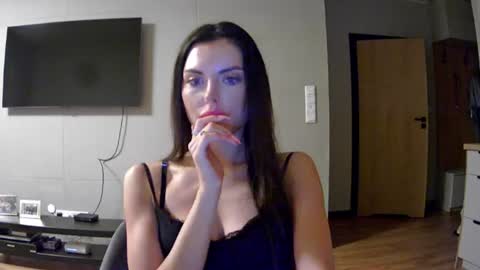 Snapshot of addisonadore chatting on 06.10.26 ADDISON online show from 06.10.26