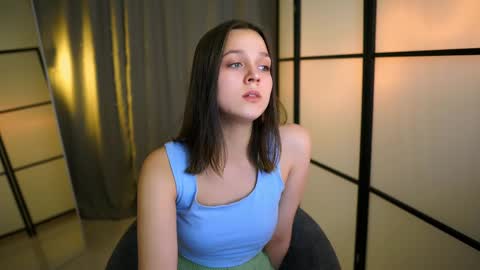 Snapshot of addy_moon chatting on 03.07.25 Addy online show from 03.07.25