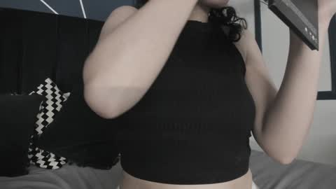 Ade  online show from 01.15.25