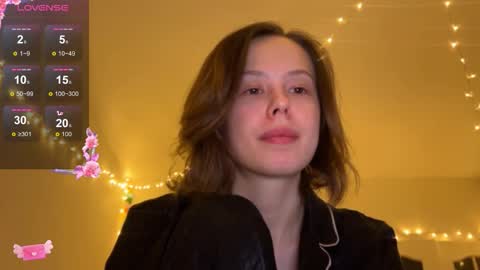 Snapshot of adel_evans chatting on 02.05.26 Adele online show from 02.05.26