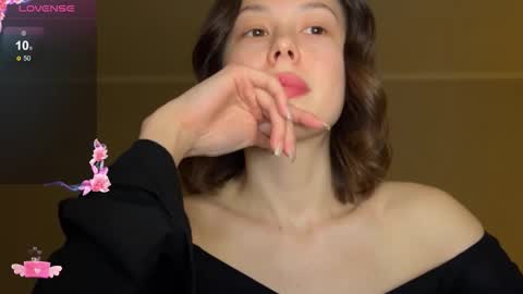 Snapshot of adel_evans chatting on 03.16.26 Adele online show from 03.16.26