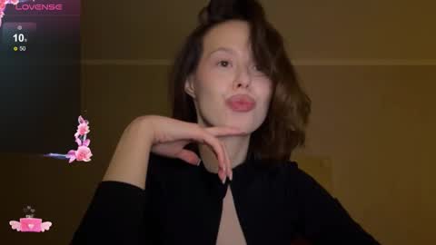 Snapshot of adel_evans chatting on 03.19.26 Adele online show from 03.19.26