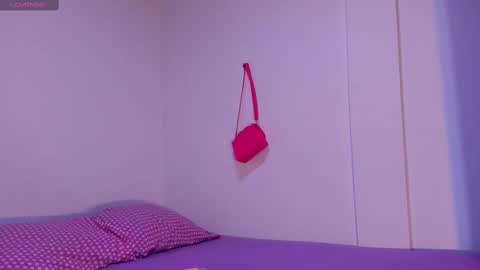 Adela Parker  online show from 02.18.25