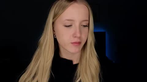 Snapshot of adele_armas chatting on 04.09.26 Adele online show from 04.09.26