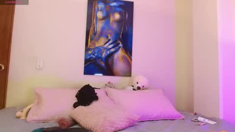 Snapshot of adele_grey02 chatting on 05.27.26 Adele Grey02 online show from 05.27.26