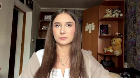 Poly online show from 04.08.26