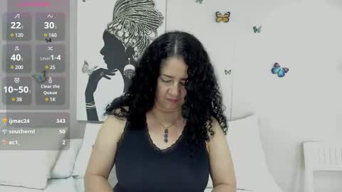 Snapshot of adelesmithh chatting on 02.25.25 Adele Smithh online show from 02.25.25