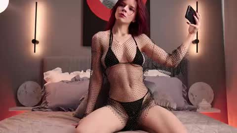 Adelheid online show from 09.12.25