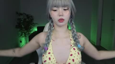 adelina__flower online show from 04.01.26