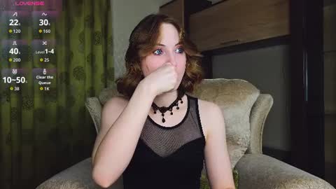 Snapshot of adelina_cowell chatting on 07.14.26 Adelina online show from 07.14.26