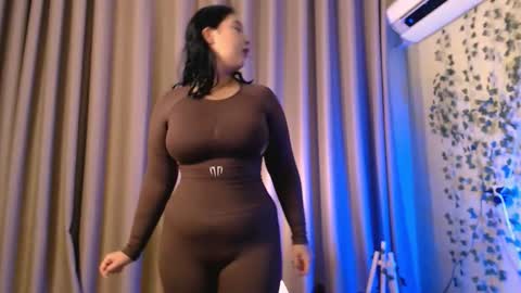 mostly online 22-04 gmt3 subscribe to tg chanel   online show from 10.28.25