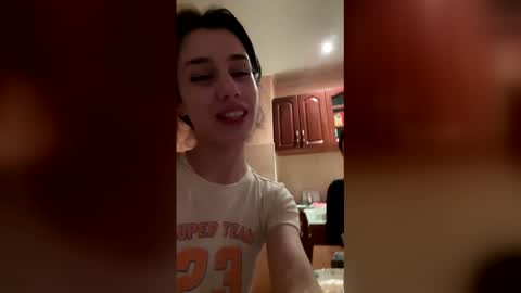 Snapshot of adellyy chatting on 04.05.26 Adellyy online show from 04.05.26