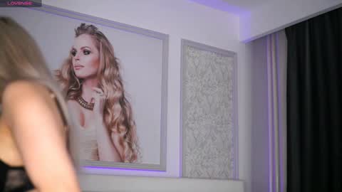 Snapshot of adelyn_chase chatting on 12.31.24 Adelyn online show from 12.31.24