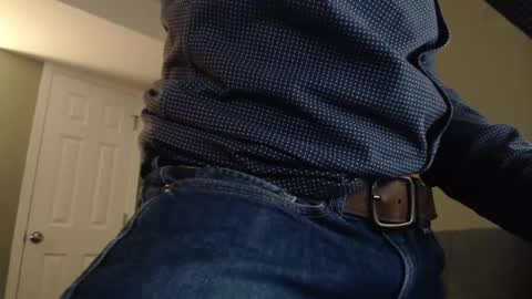 Snapshot of adequate_cock chatting on 11.20.25 adequate_cock online show from 11.20.25