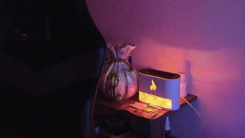 Ades online show from 04.28.26